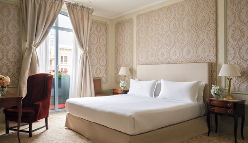 Classic Double Room