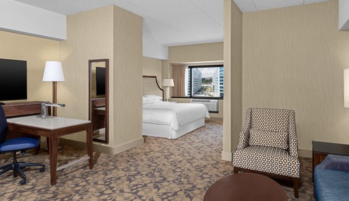 Deluxe Room, 1 King Bed