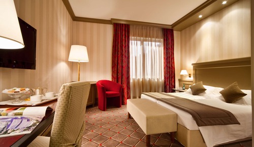 Family Room, 1 Bedroom
