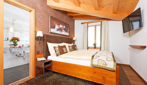 One bedroom Suite with Eiger montain view