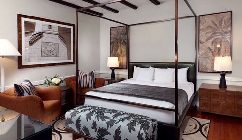 ADA Crane Cottage King