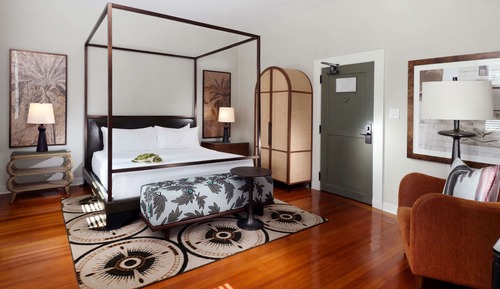 Crane Cottage Traditional King