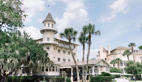 Clubhouse Island View Queen