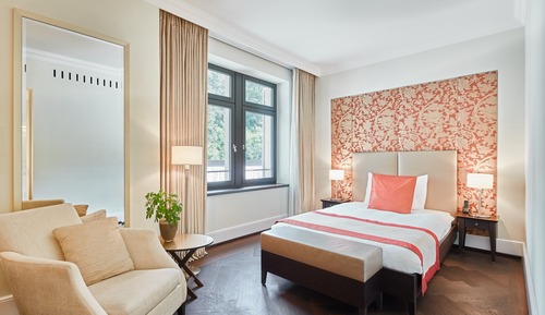 Superior Single Room, Courtyard Side, Main Building, Spa Access (12 years+)