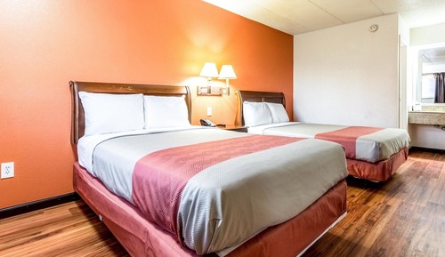 Standard Room, 2 Double Beds, Non Smoking