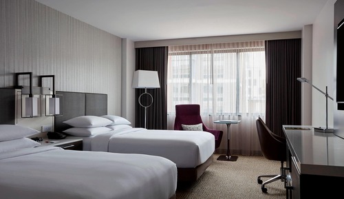 Room, 2 Double Beds (Hearing Accessible)