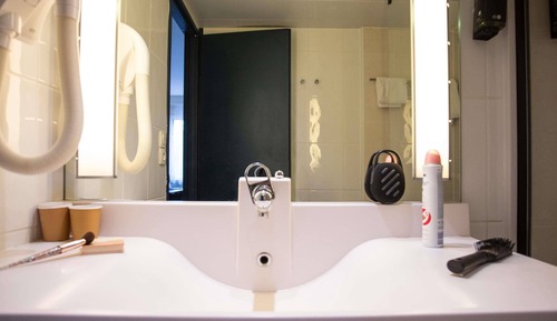 Standard Triple Room, 2 Double Beds