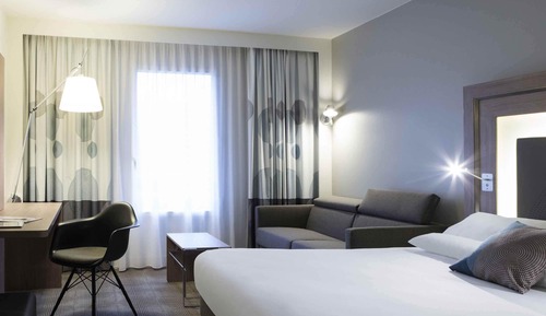 Superior Twin Room, 1 Queen Bed with Sofa bed