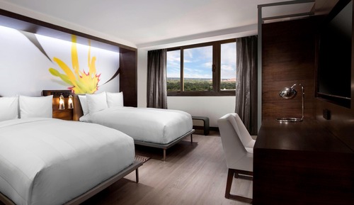 Design Room, 2 Double Beds (Mobility Accessible, Tub)