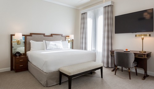 Deluxe Penthouse, 1 King Bed