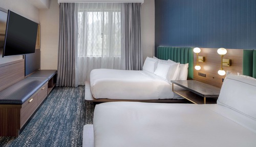 Suite, 2 Double Beds, Accessible