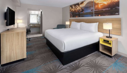 Room, 1 King Bed, Non Smoking