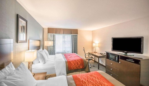 Standard Room, 2 Queen Beds, Non Smoking