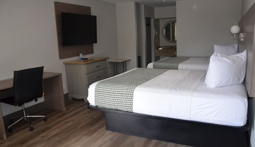 Room, 2 Queen Beds, Non Smoking