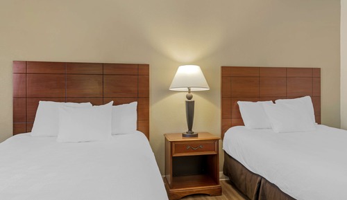 Suite, Multiple Beds, Non Smoking, Kitchenette (Living Room)