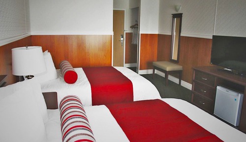 Double Room, 2 Double Beds