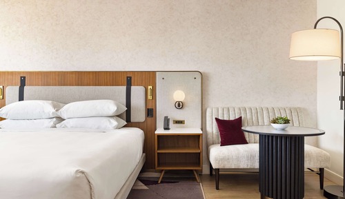 Room, 1 King Bed, Accessible, Bathtub