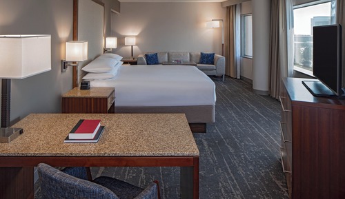 Premier Room, 1 King Bed