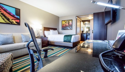 Signature Room, 1 Queen Bed with Sofa bed