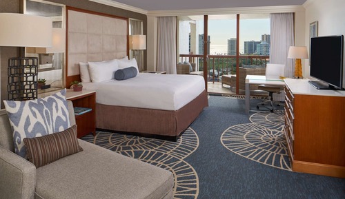 Coastal View One King Bed