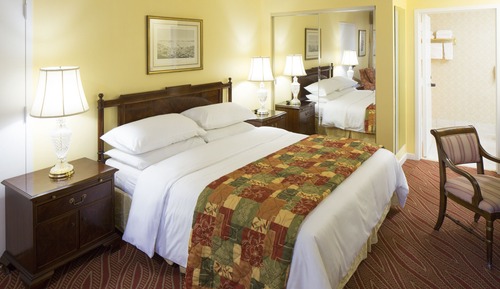 Deluxe Room, 1 King Bed Assessible