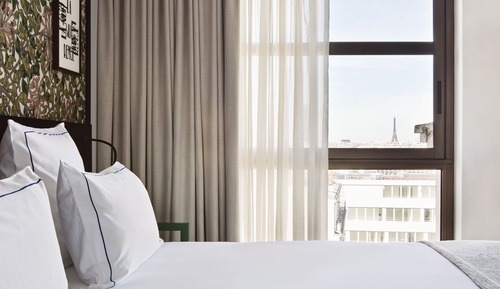 Superior Room (with View)