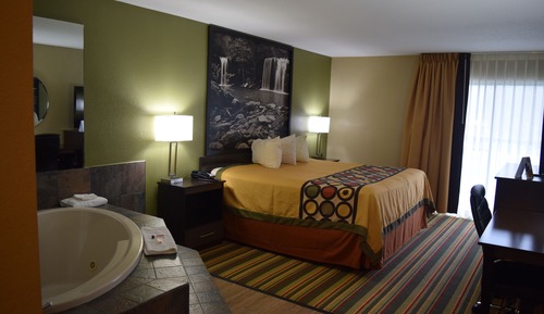 Suite, 1 King Bed, Non Smoking