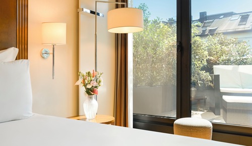 Classic Terrace Room