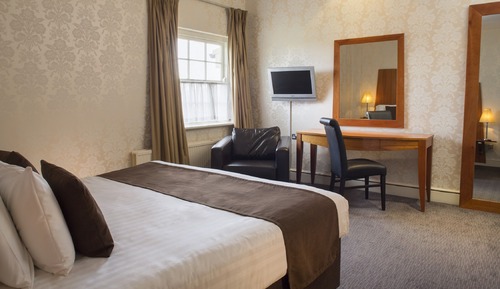 Standard Room, 1 King Bed