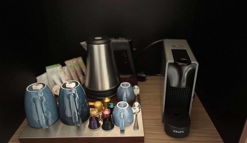 Junior Suite, 1 King Bed, Non Smoking