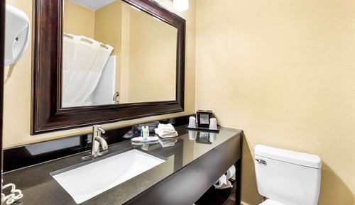 Standard Room, 2 Queen Beds, Non Smoking