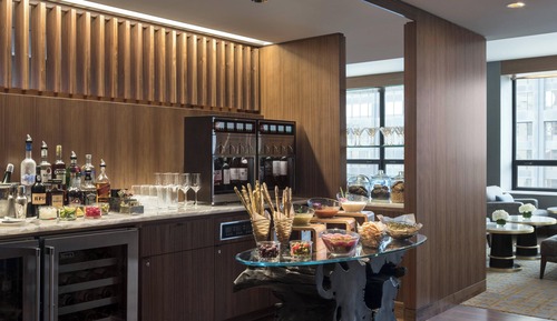 Club Room, 2 Double Beds, City View