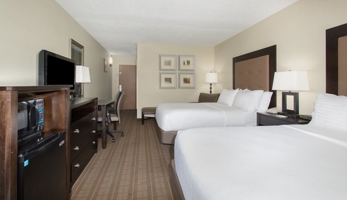 Standard Room, 2 Double Beds