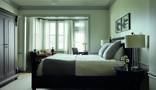 Superior Room (Partial Water View)