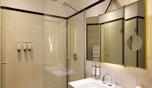 Deluxe Room, 1 Double or 2 Twin Beds
