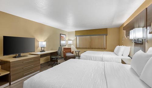 Standard Room, 2 Queen Beds, Accessible, Non Smoking