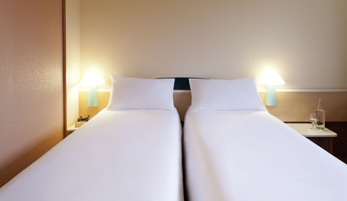 Standard Room, 2 Twin Beds