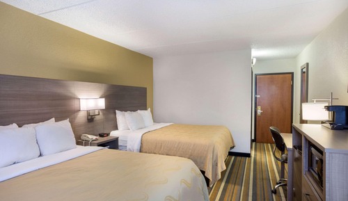 Standard Room, 2 Queen Beds, Non Smoking