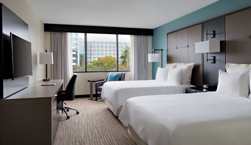 Room, 2 Queen Beds, Non Smoking