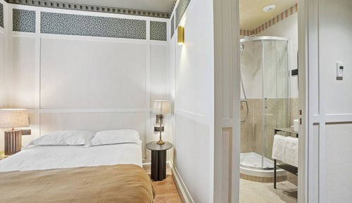 Design Double Room