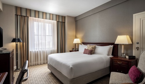 Room, 1 Queen Bed, Non Smoking (Fairmont Room)