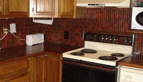 The Suite, One Bedroom Suite with Multiple Beds and Full Kitchen, Second Floor