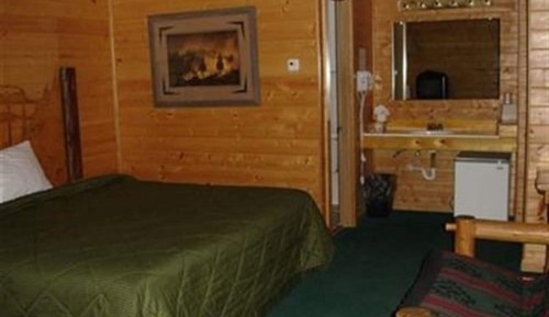 Colorado Room, 1 King Bed, Second Floor (Corner Room)