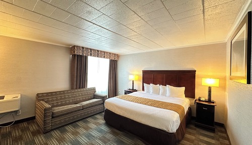 Suite, 1 King Bed and sofa bed, Non Smoking