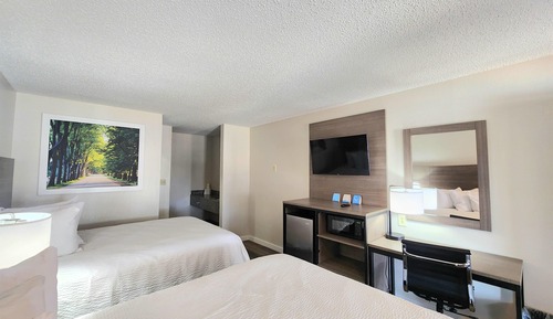 Standard Room, 2 Queen Beds, Smoking