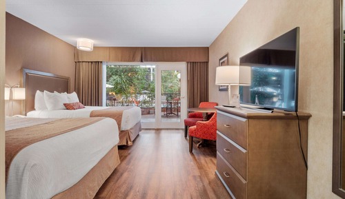 Standard Room, 2 Queen Beds, Refrigerator, Courtyard Area