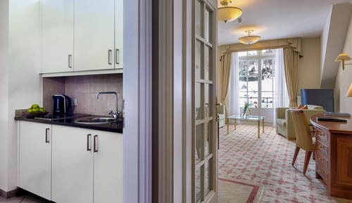Deluxe Suite, 1 Bedroom, Mountain View (Deluxe One Bedroom Suite)
