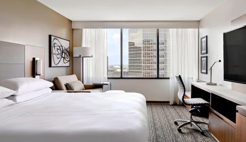 Deluxe Room, 1 King Bed with Sofa bed