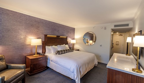 Traditional Room, 1 King Bed