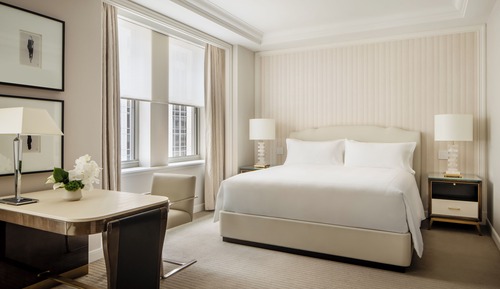 Junior Suite, 1 King Bed (Hearing)